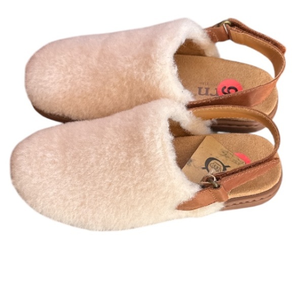 Born Shoes clogs Kat Napa Shearling Flat NEW size 6 - Picture 1 of 3